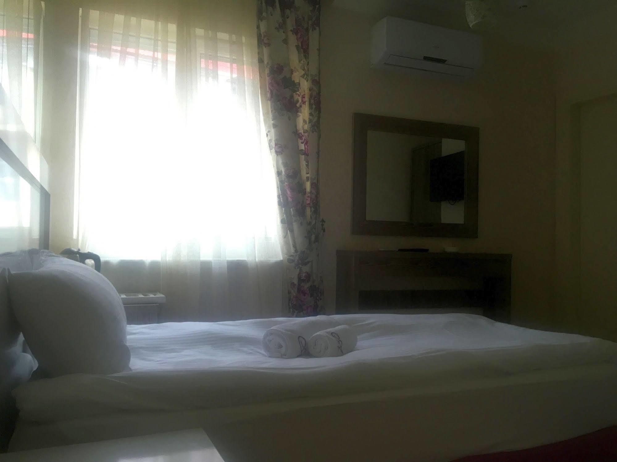 Adjara Boutique Hotel Batumi Eksteriør billede