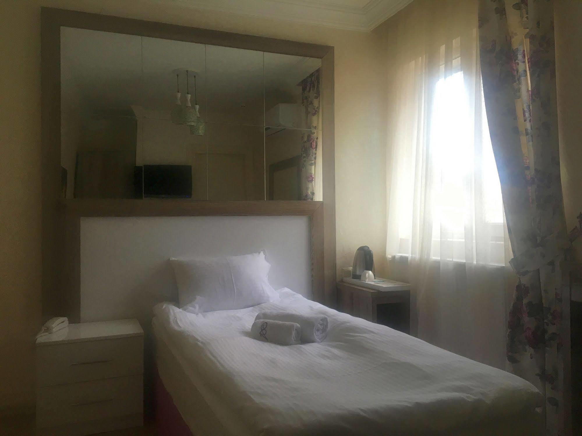 Adjara Boutique Hotel Batumi Eksteriør billede